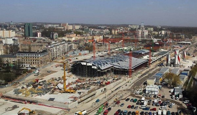 Łódź Fabryczna Ma Już Szklany Dach | Kurier Kolejowy