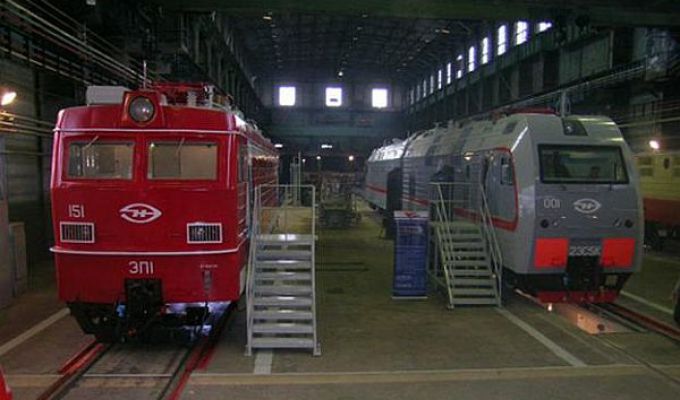 TMS inwestuje w nową serię lokomotyw 2ES20