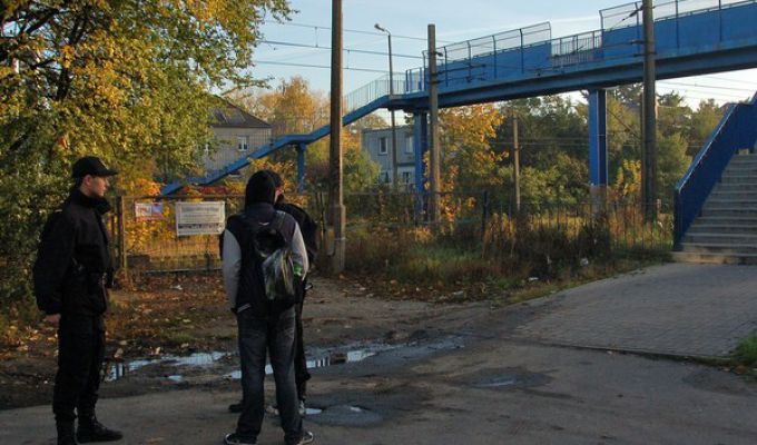 Szczecin: rzucali kamieniami w pociągi