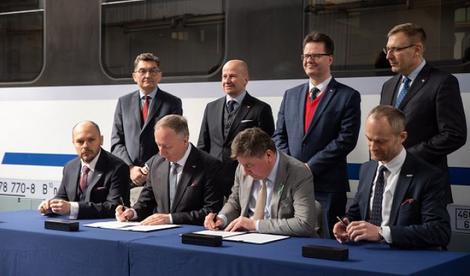 PKP Intercity zmodernizuje kolejne wagony w ramach kontraktu wartego blisko 500.000 zł. (video)