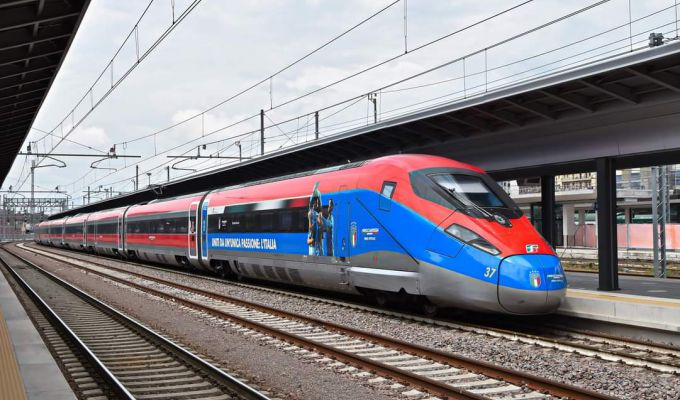 Atak hakerski na Włoskie Koleje Państwowe, ucierpiały: system sprzedaży biletów i pociągi towarowe