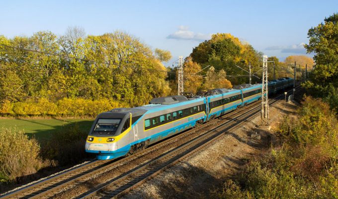 Czeski Zarząd Kolei i SNCF Réseau zawarły nową umowę o współpracy w zakresie przygotowania VRT 