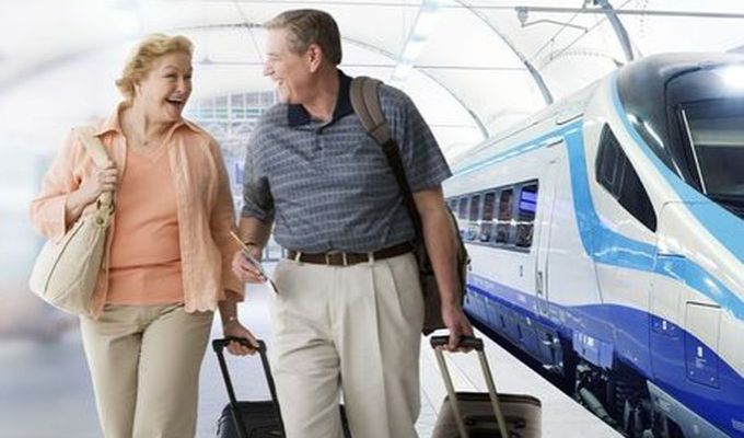 Jakie zniżki dla seniorów oferują przewoźnicy kolejowi?