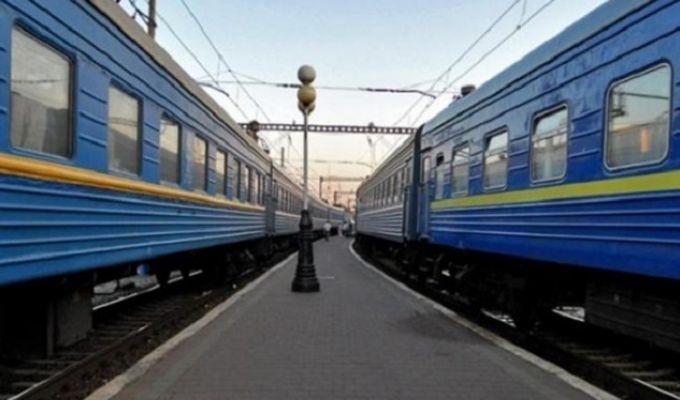 Pociąg z dziećmi jedzie do Chełma. Kolejne dodatkowe pociągi z Charkowa, Kijowa, Dniepru i Zaporoża.