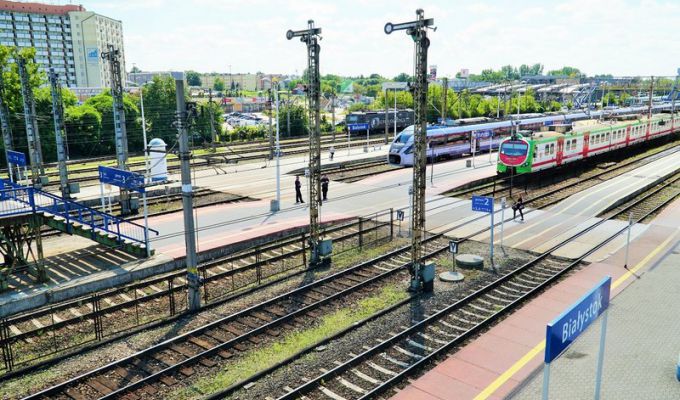 Uszkodzenie rozjazdu na stacji Białystok przyczyną zmian w kursowaniu pociągów 