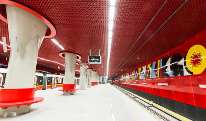 Warszawskie metro otrzyma prawie 2 mld zł z UE na dalszą rozbudowę