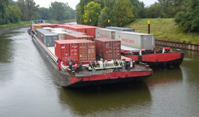 OT Logistics negocjuje sprzedaż floty i działalności żeglugi śródlądowej w Niemczech za ok. 19 mln E