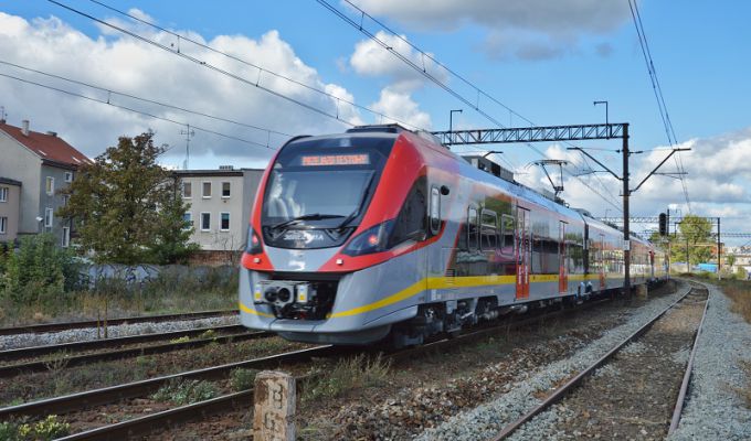 Wrześniowa korekta rozkładu jazdy pociągów ŁKA obowiązująca od 3 września do 11 listopada 2023r.