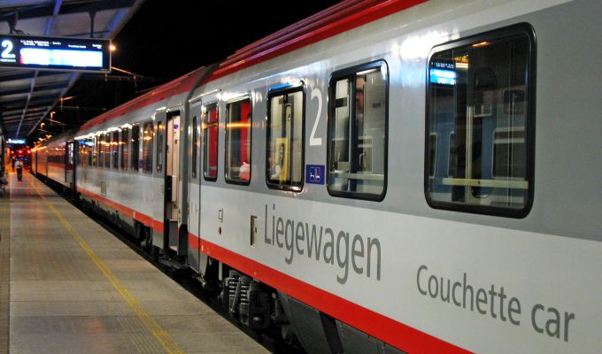 Niemcy i Francuzi likwidują nocne pociągi