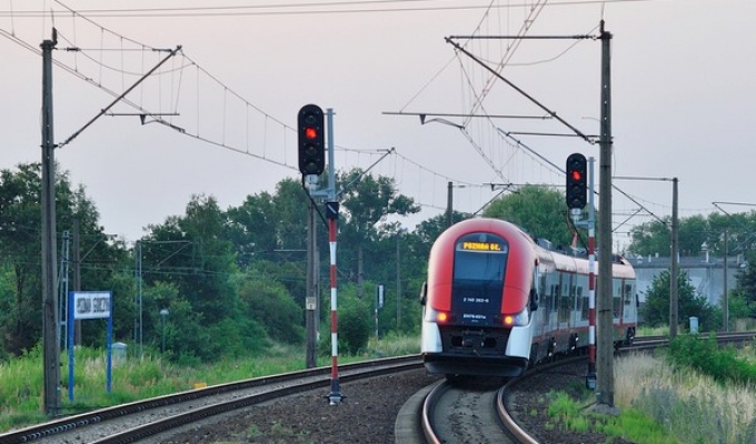 Poznań: pociąg zamiast tramwaju?