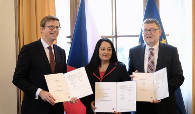 Republika Czeska i EBI podpisują memorandum w sprawie finansowania budowy infrastruktury kolejowej
