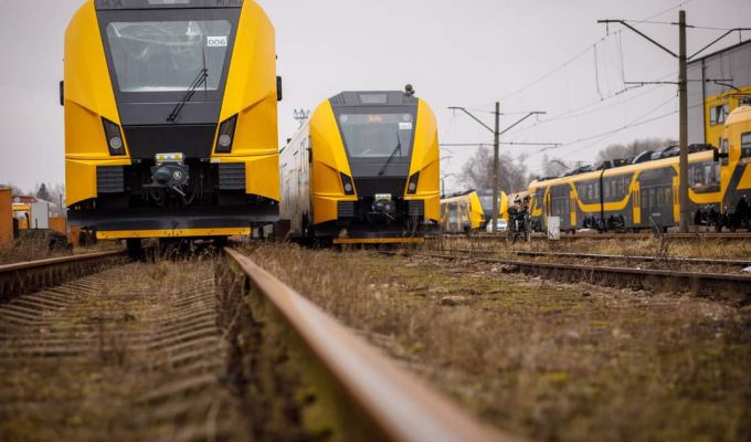 Nowe pociągi elektryczne na Łotwie ruszą pod koniec lata
