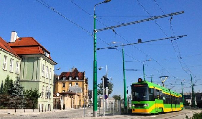 Poznań: parada tramwajowa z okazji uruchomienia PST do Dworca Zachodniego