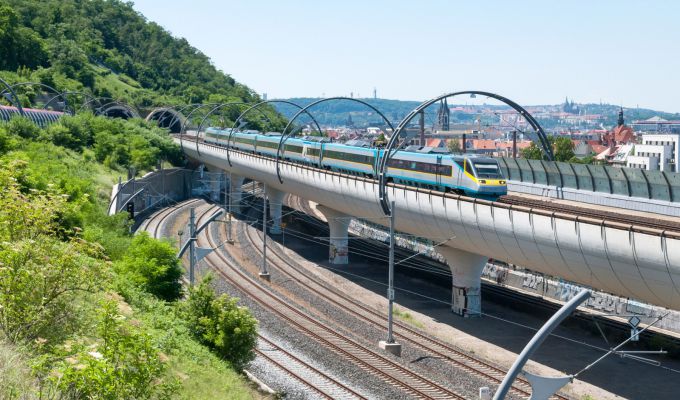 Czeski Zarząd kolei wybrał projektantów linii kolei dyżych prędkości Moravská brána.