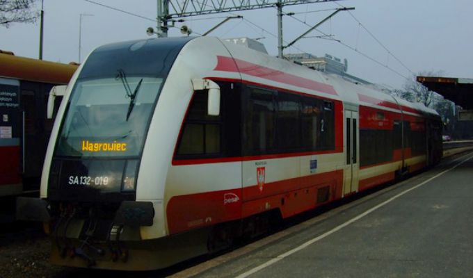 Wyszlifują szyny na trasie Poznań-Wągrowiec