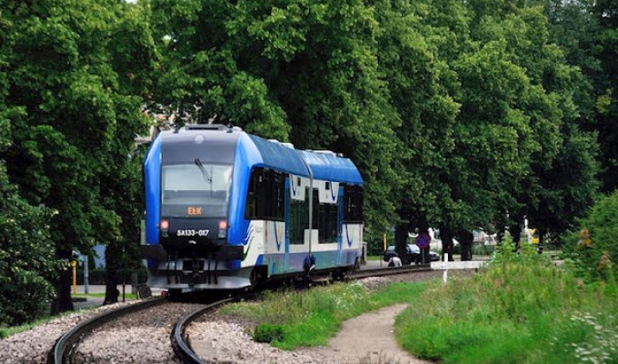 Linia kolejowa Szczytno - Ełk pozostanie w użytkowaniu
