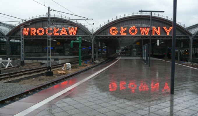 Zakochaj się w Polsce na dworcu Wrocław Główny