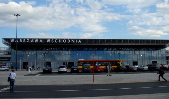Alarm bombowy na stacji Warszawa Wschodnia